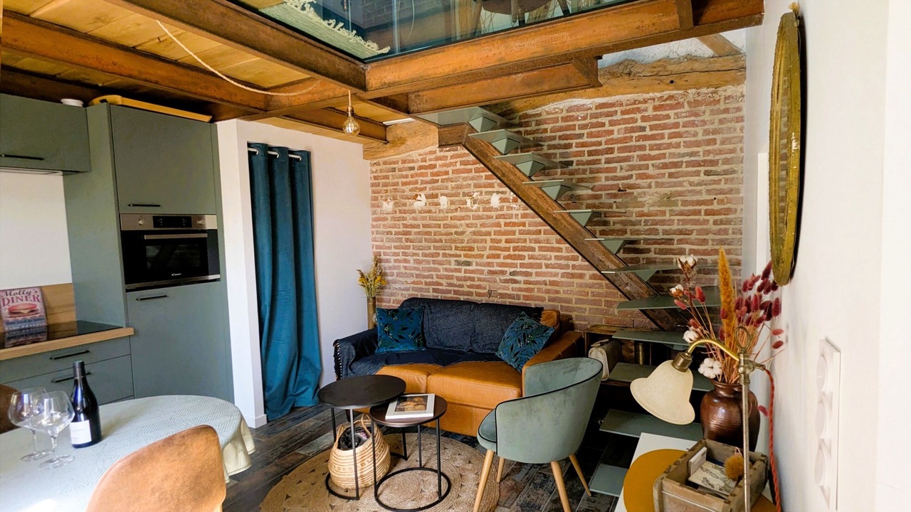 Photo of Livingroom in Vernon