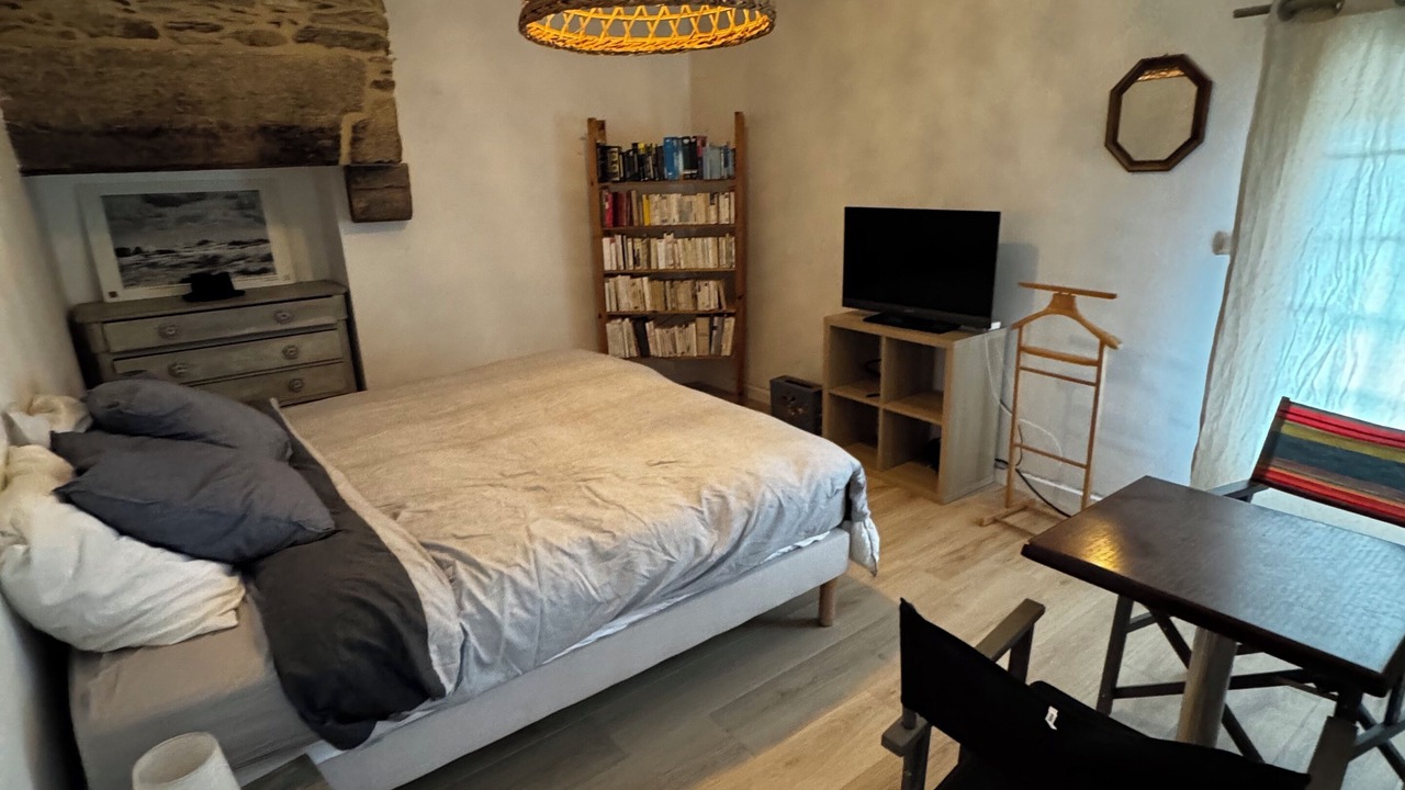 Photo of Bedroom in Treguier
