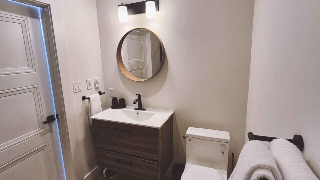 Photo of Bathroom in Riverport