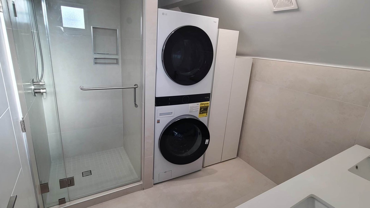 Photo of Bathroom in Sunset Park