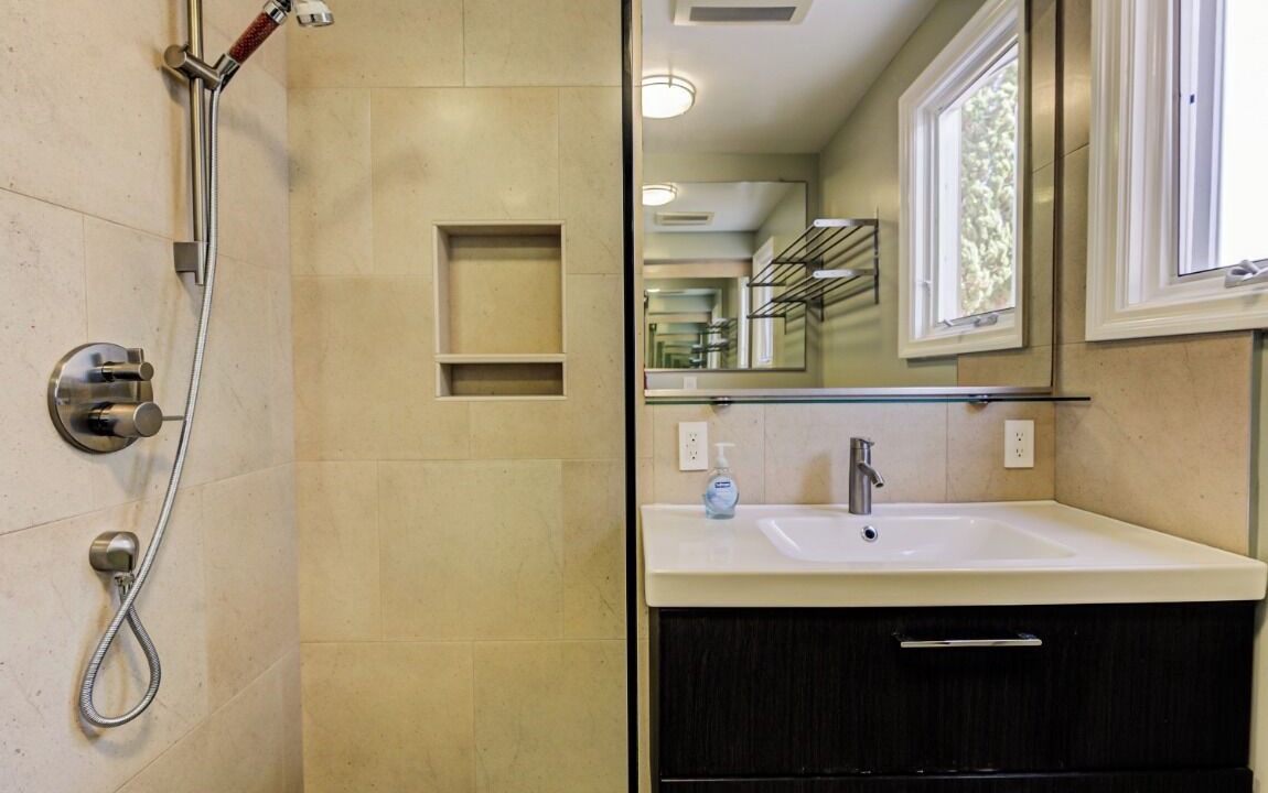 Photo of Bathroom in Sunset Park