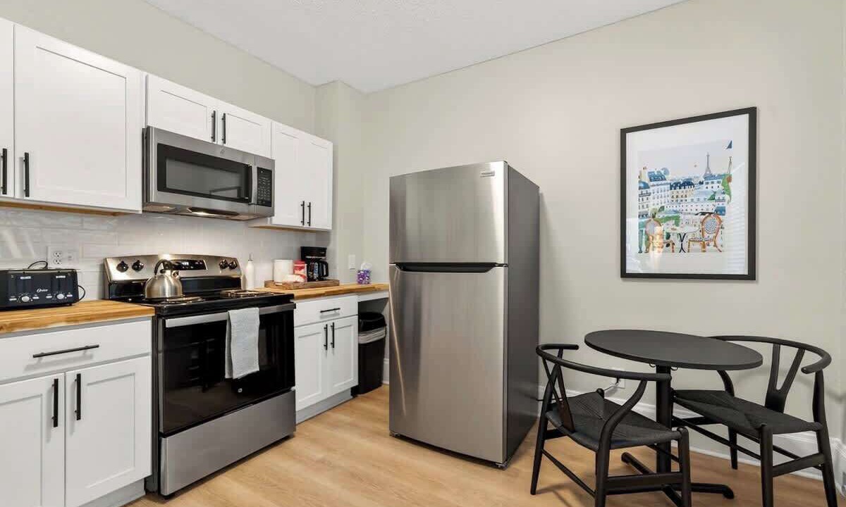 Photo of Kitchen in East Avenue