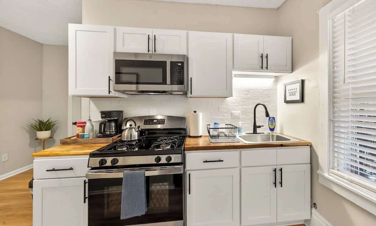 Photo of Kitchen in East Avenue