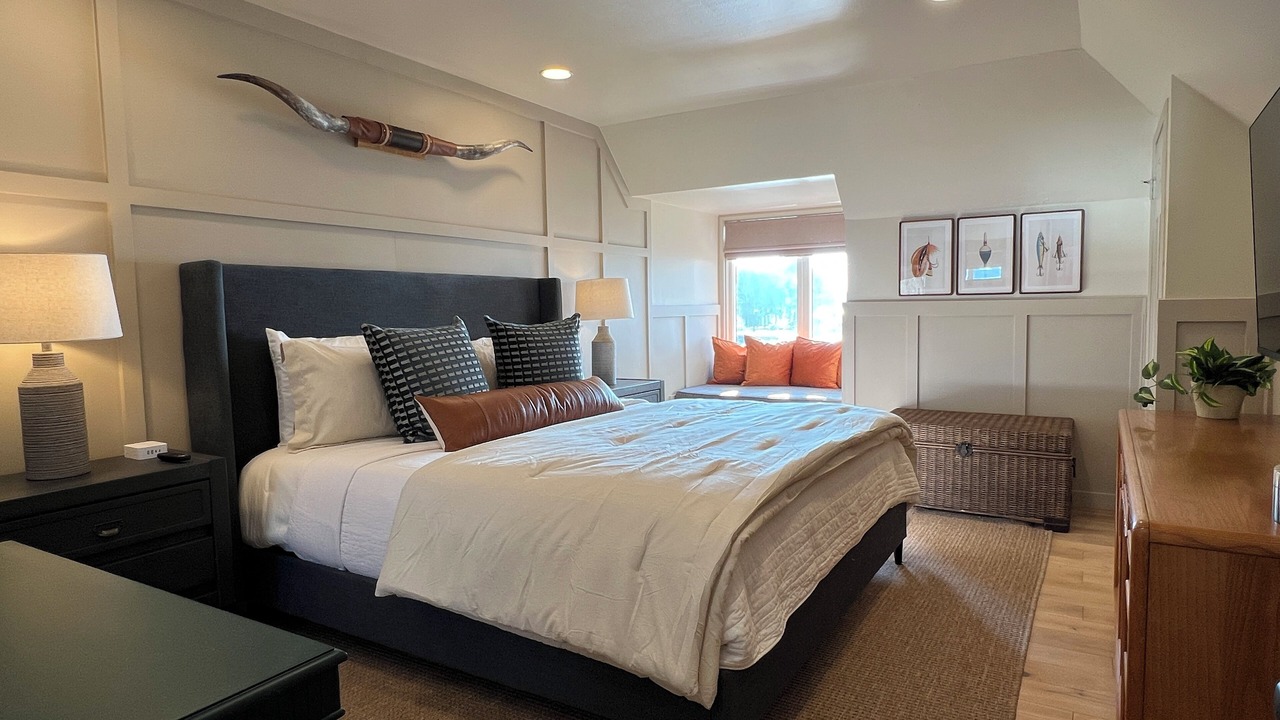 Photo of Bedroom in Cedar Creek Reservoir