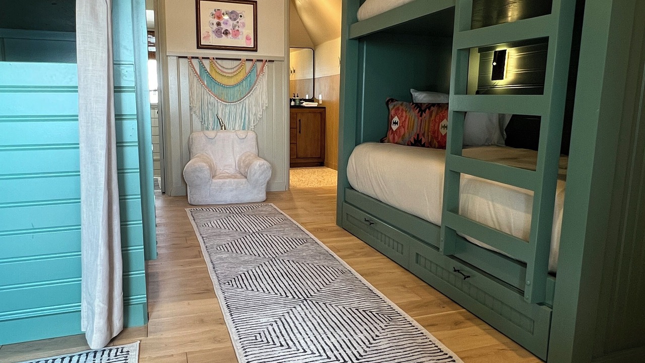 Photo of Bedroom in Cedar Creek Reservoir