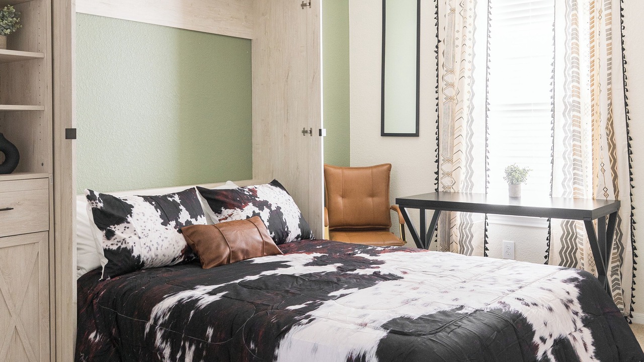 Photo of Bedroom in Cypress