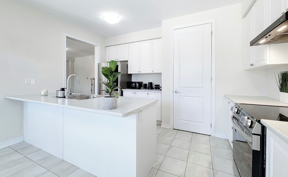 Photo of Kitchen in Caledonia