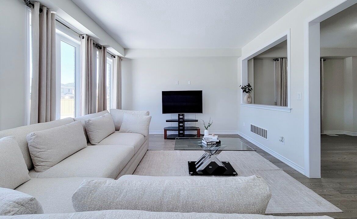Photo of Livingroom in Caledonia