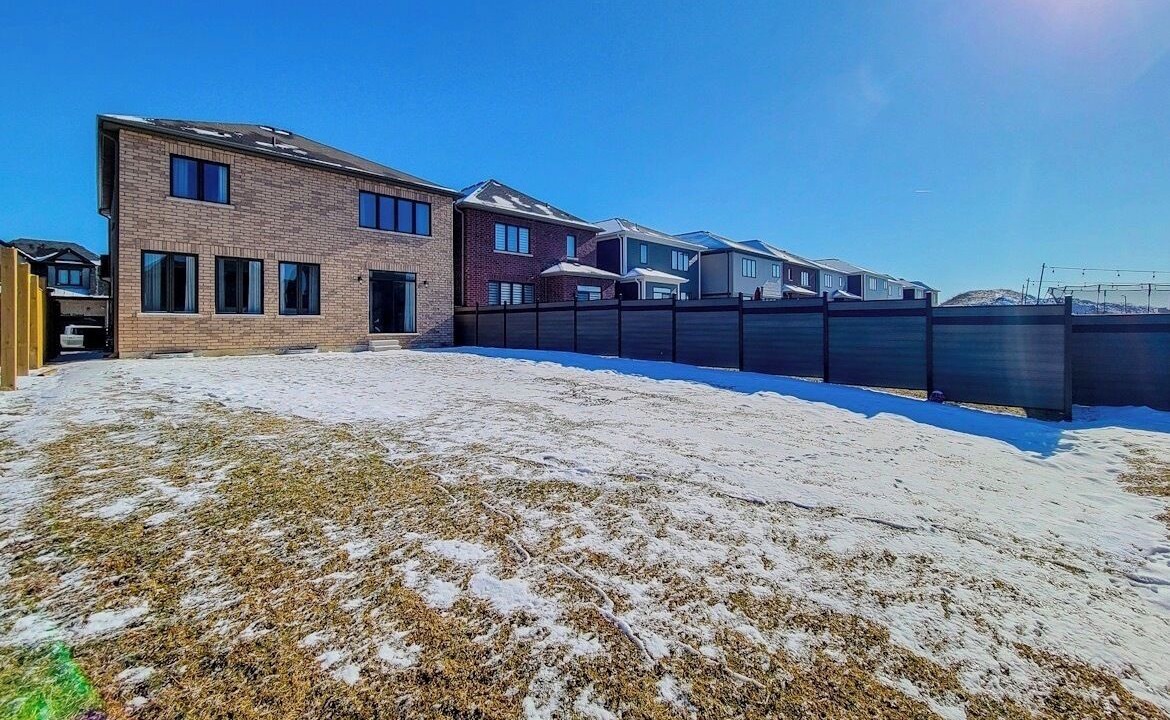 Photo of Outdoor in Caledonia