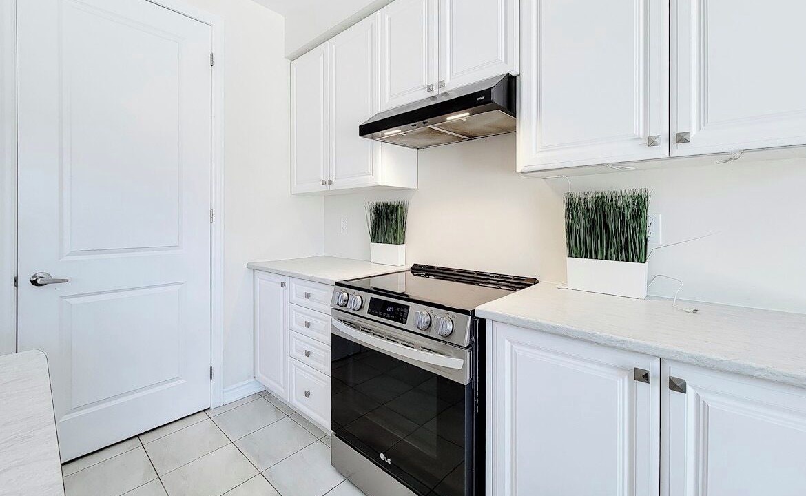 Photo of Kitchen in Caledonia