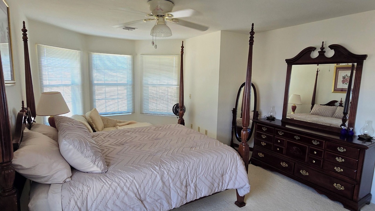 Photo of Bedroom in Elgin