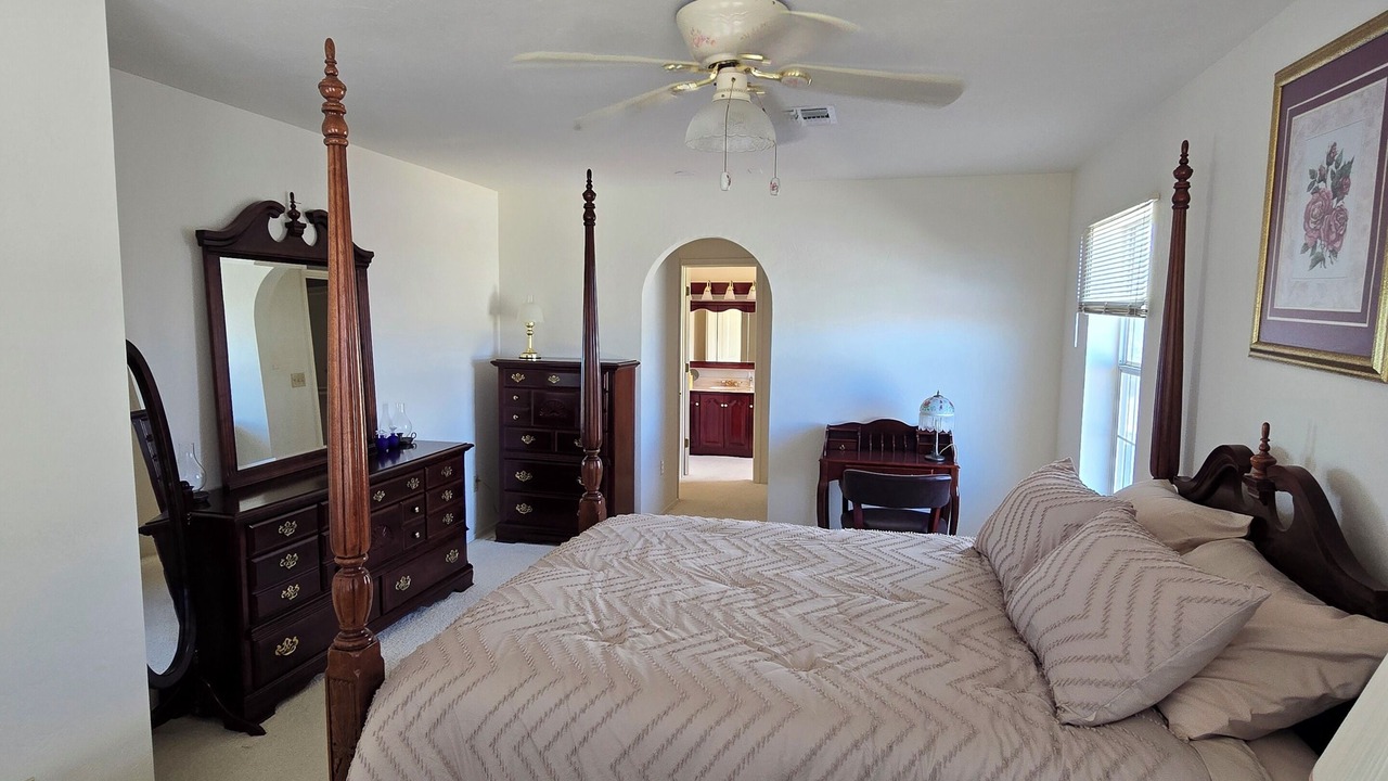 Photo of Bedroom in Elgin