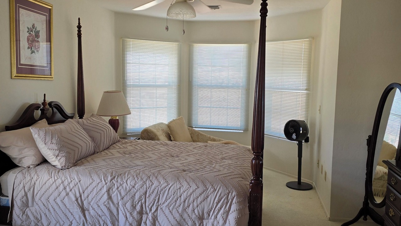 Photo of Bedroom in Elgin