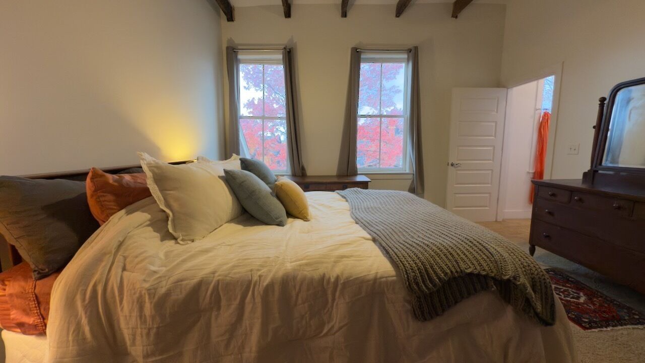 Photo of Bedroom in Mansion Hill
