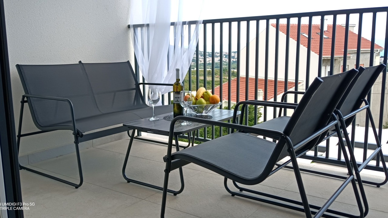 Photo of Outdoor in Mravince