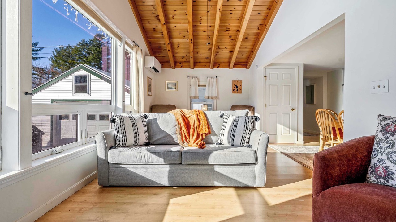 Photo of Livingroom in Windham