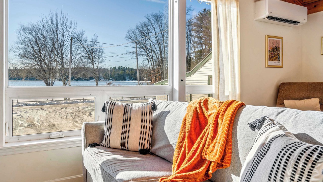 Photo of Livingroom in Windham