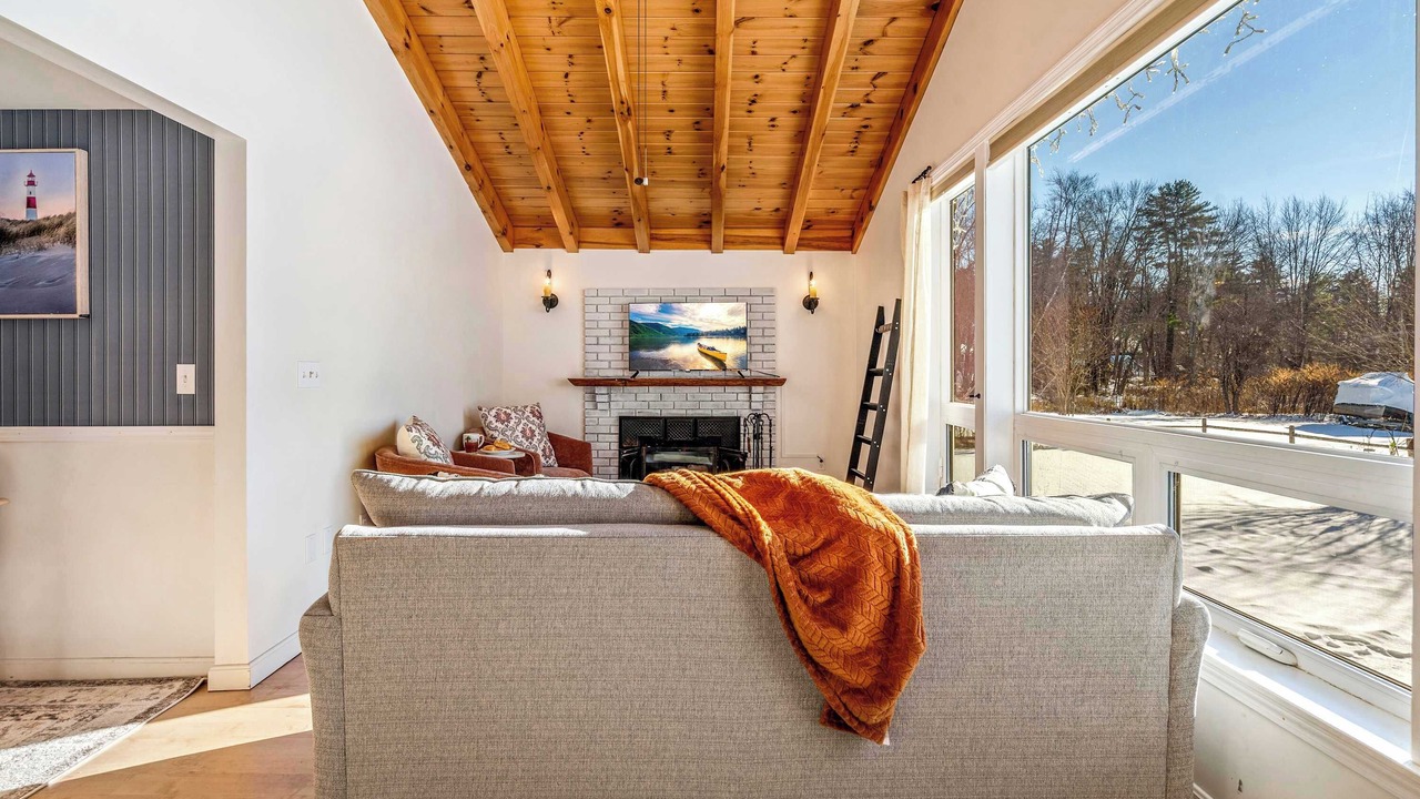 Photo of Livingroom in Windham