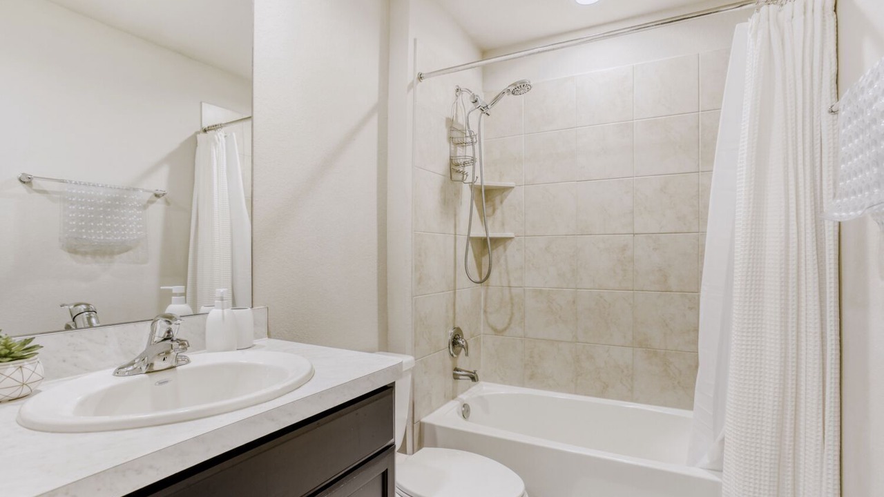 Photo of Bathroom in Magnolia