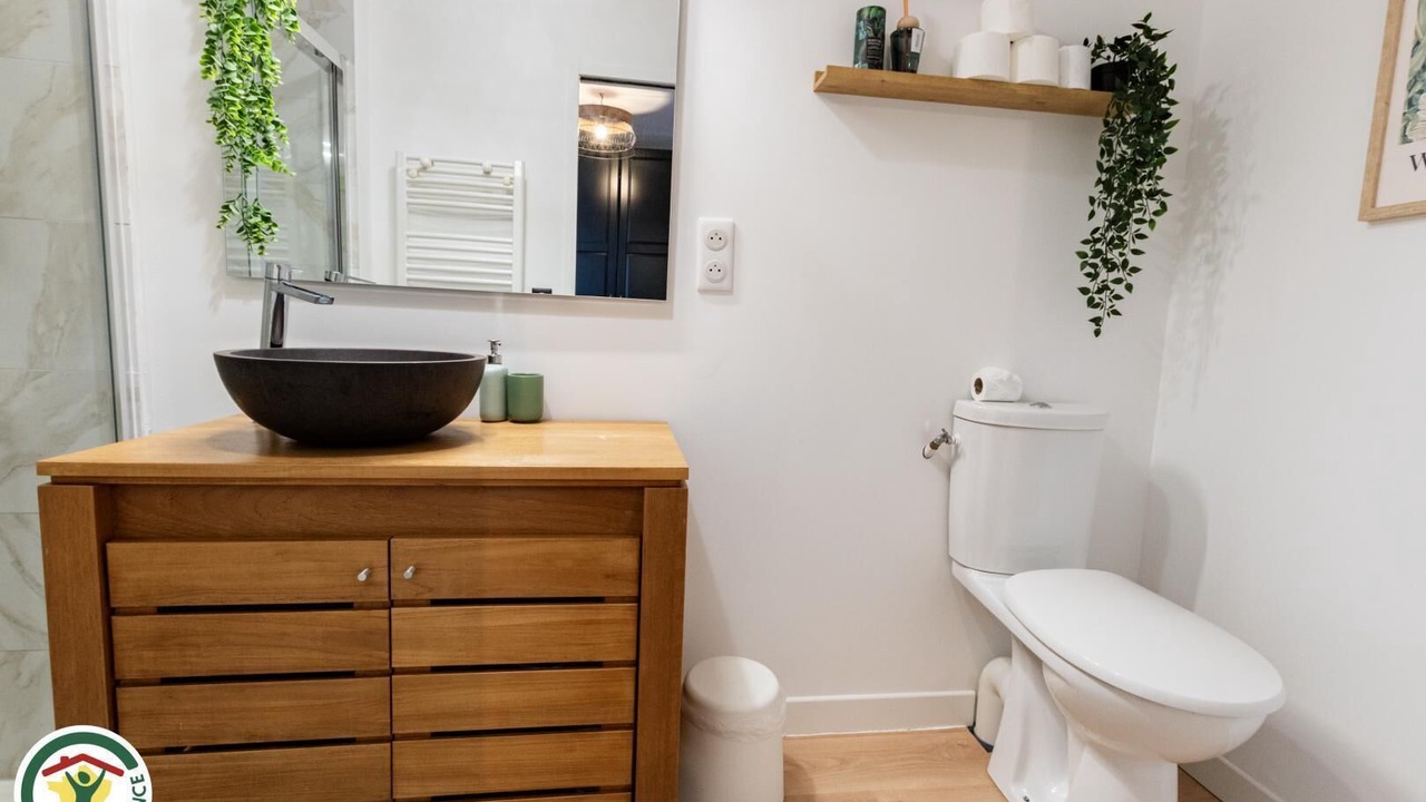 Photo of Bathroom in Bisseuil