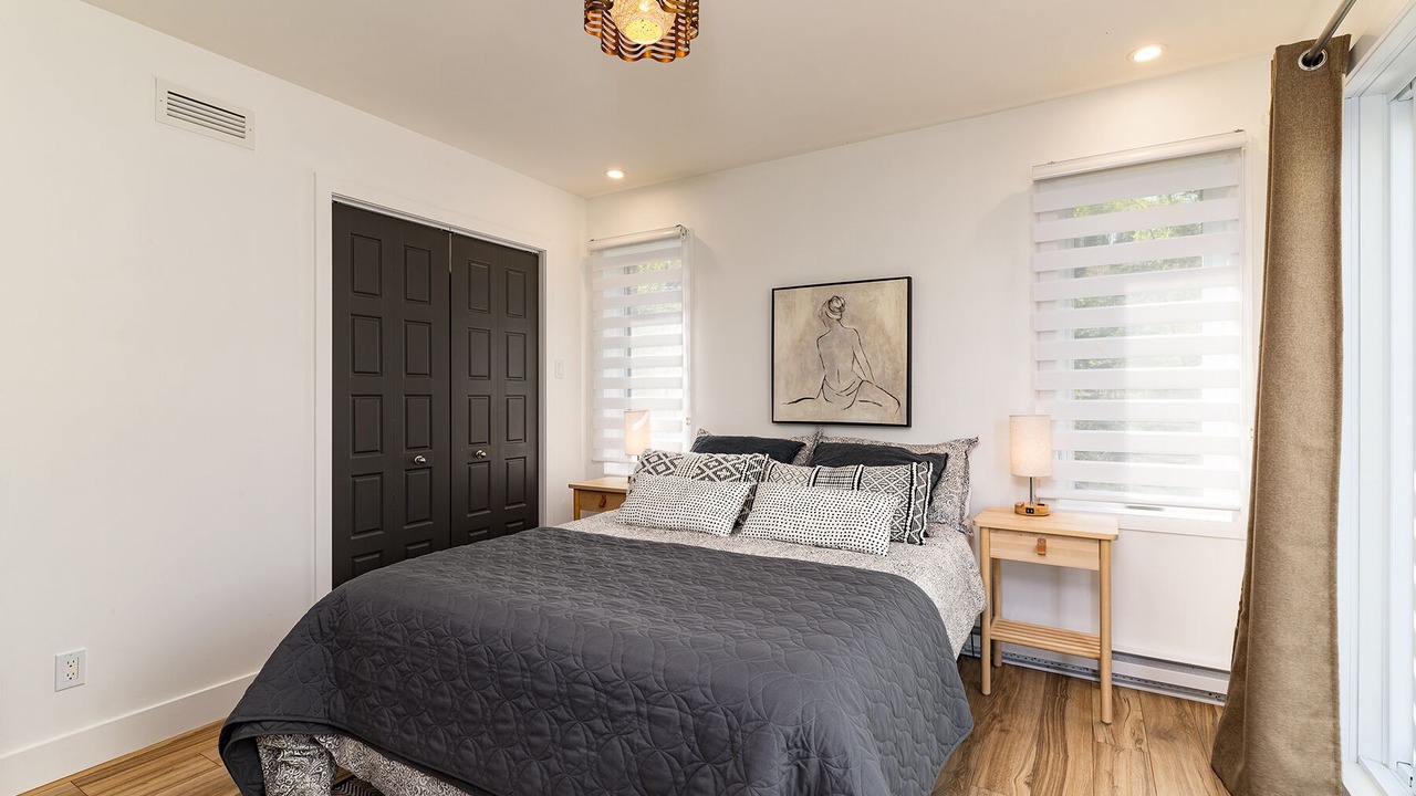 Photo of Bedroom in La Malbaie