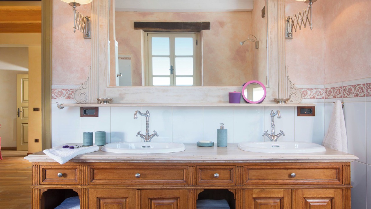 Photo of Bathroom in Filipini