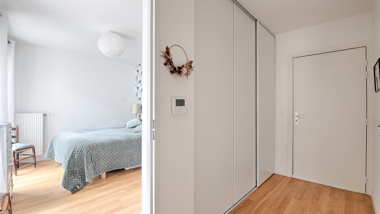 Photo of Bedroom in Clamart