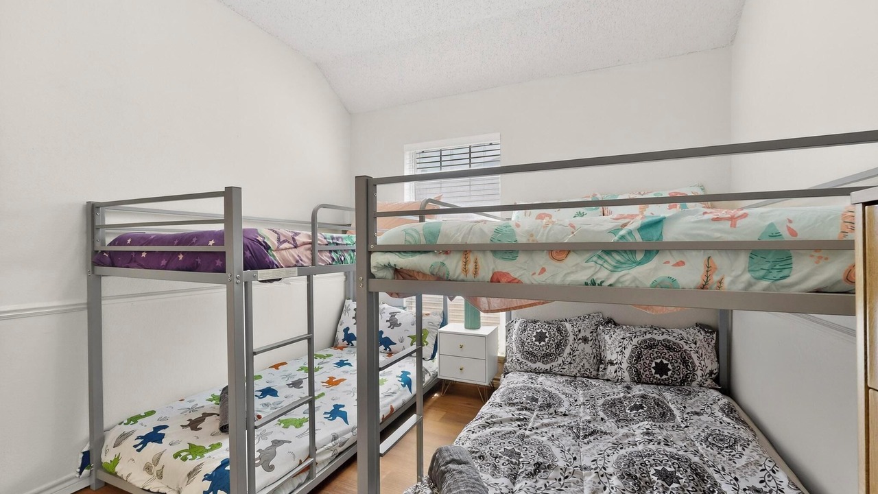 Photo of Bedroom in Lake Dallas