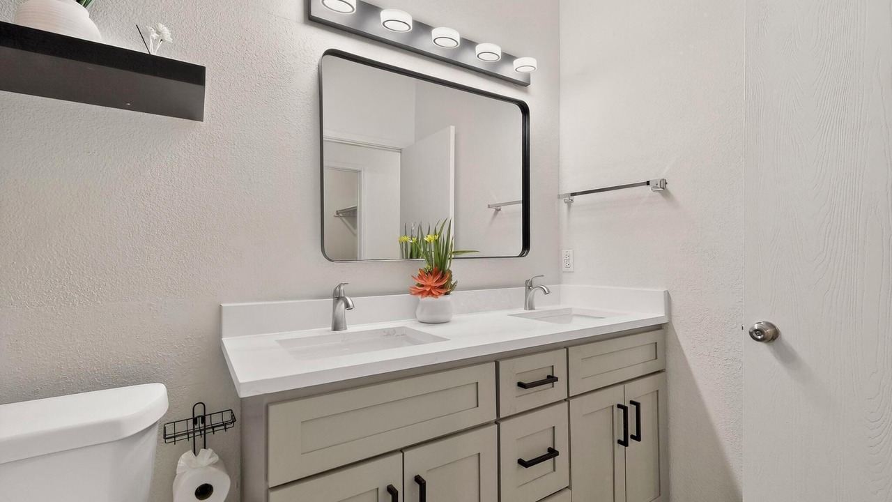 Photo of Bathroom in Lake Dallas