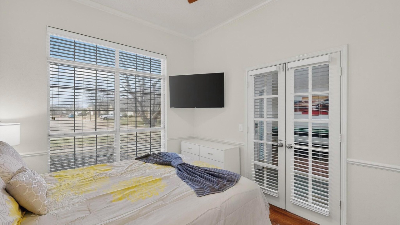 Photo of Bedroom in Lake Dallas
