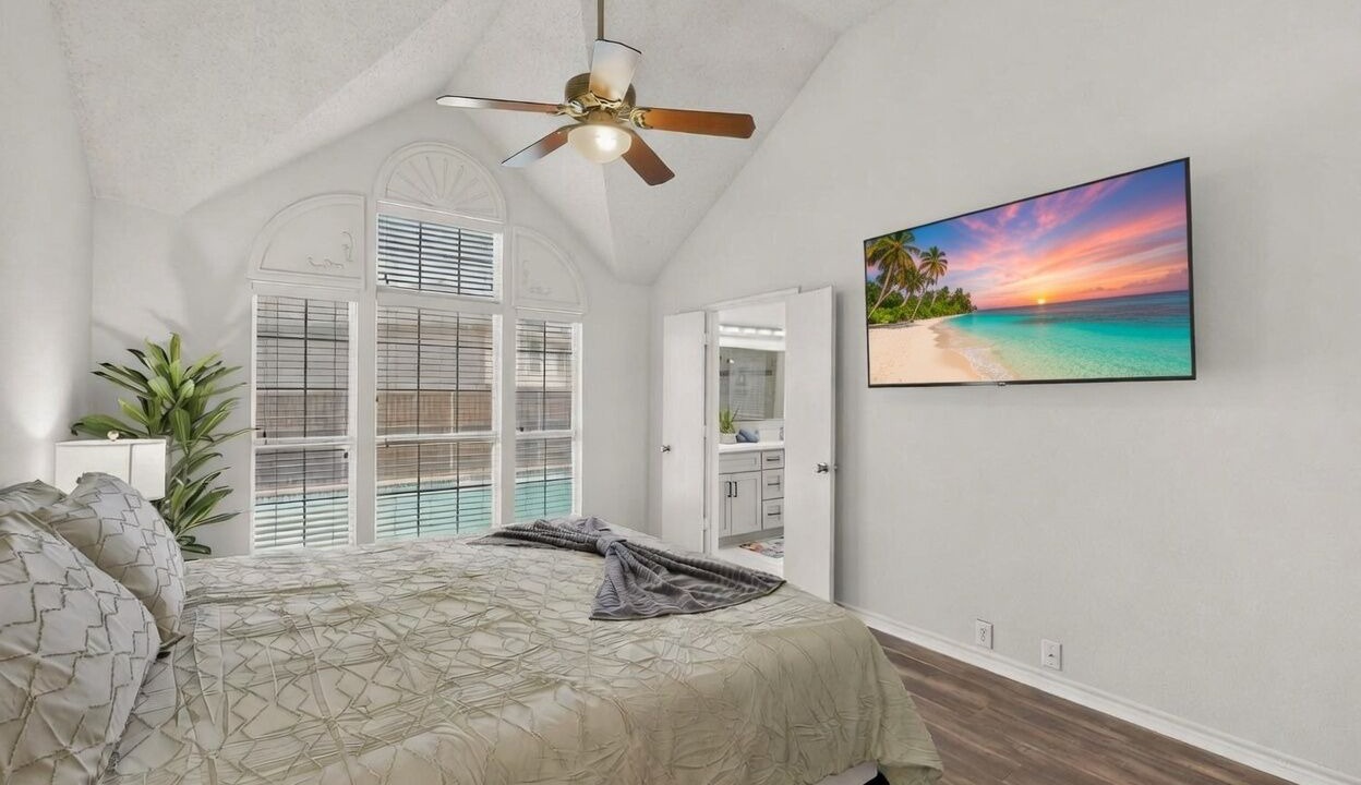 Photo of Bedroom in Lake Dallas