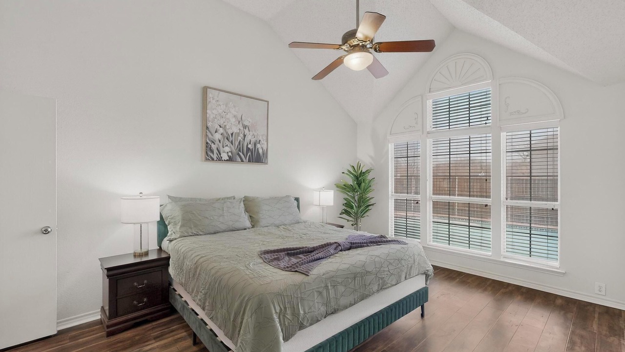 Photo of Bedroom in Lake Dallas