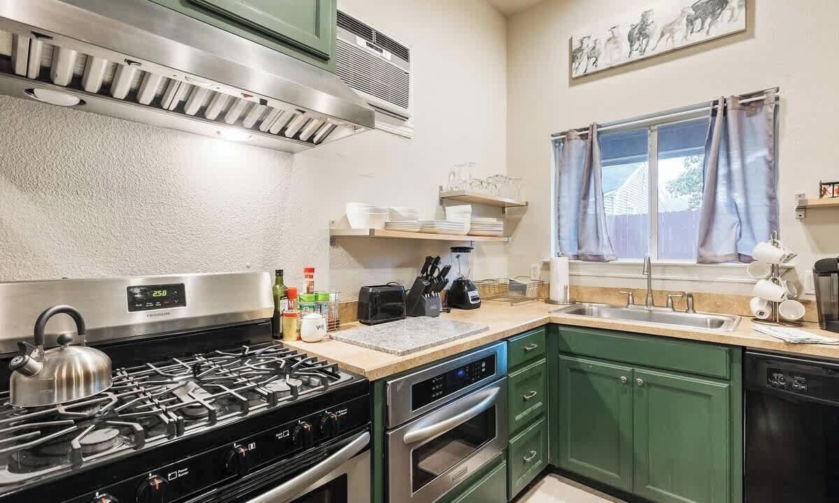 Photo of Kitchen in Arlington Heights