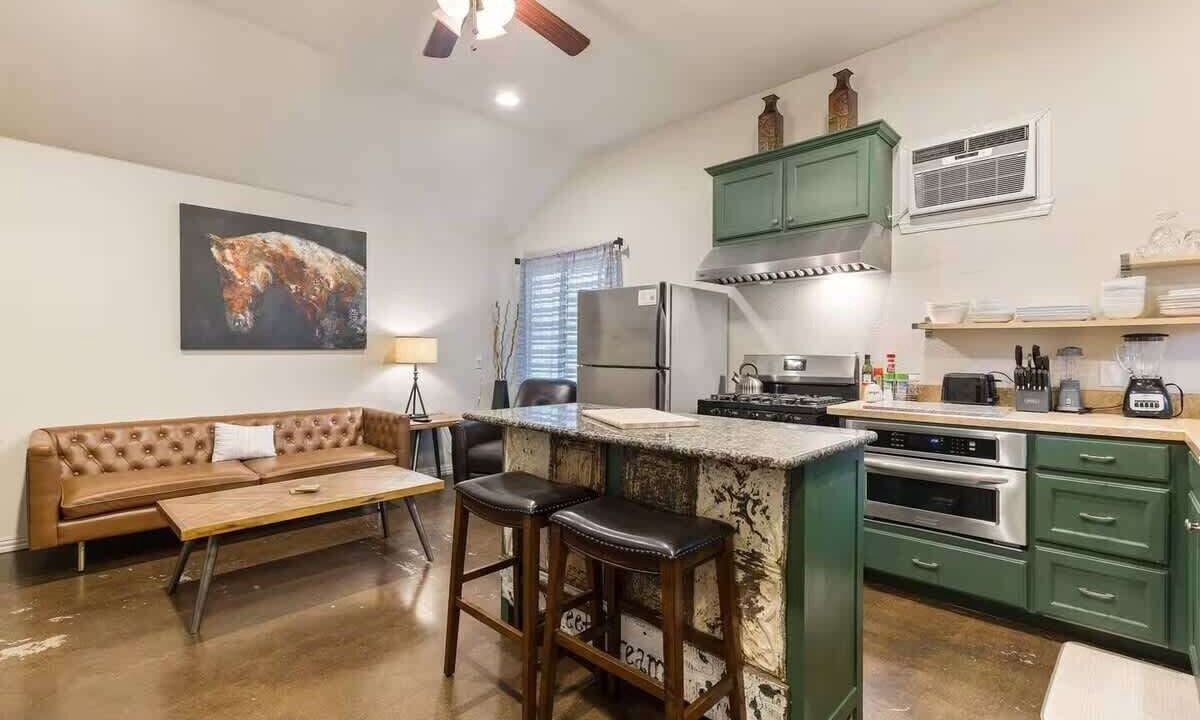 Photo of Kitchen in Arlington Heights