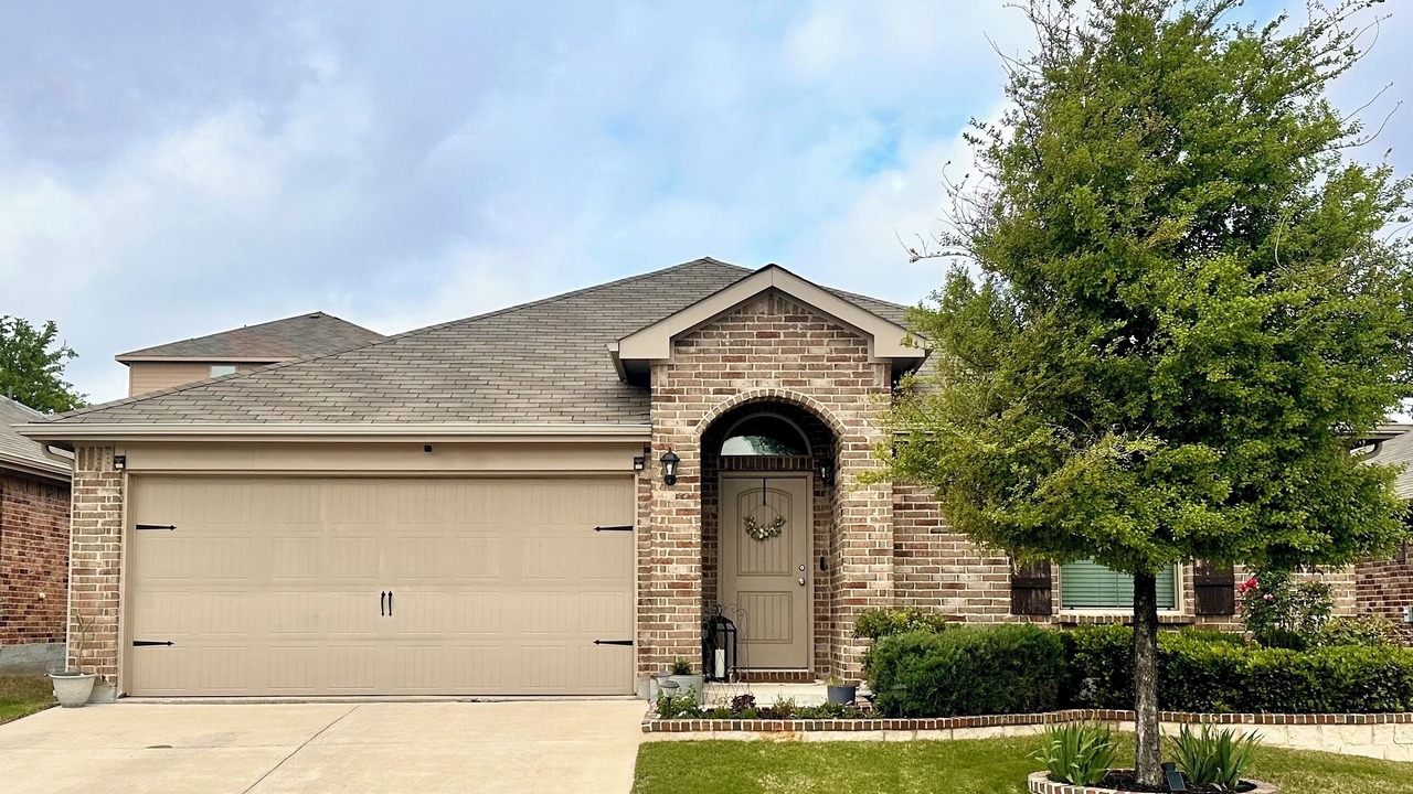 Photo of Outdoor in John T White
