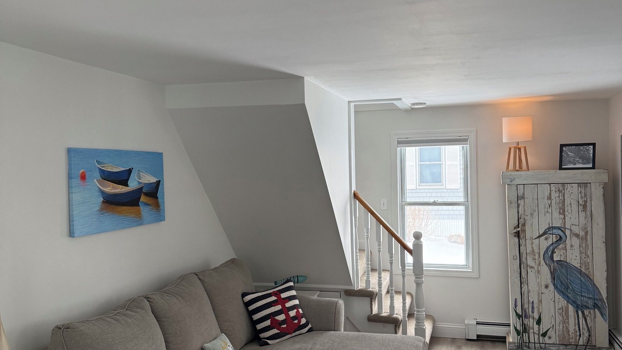 Photo of Livingroom in Pocasset