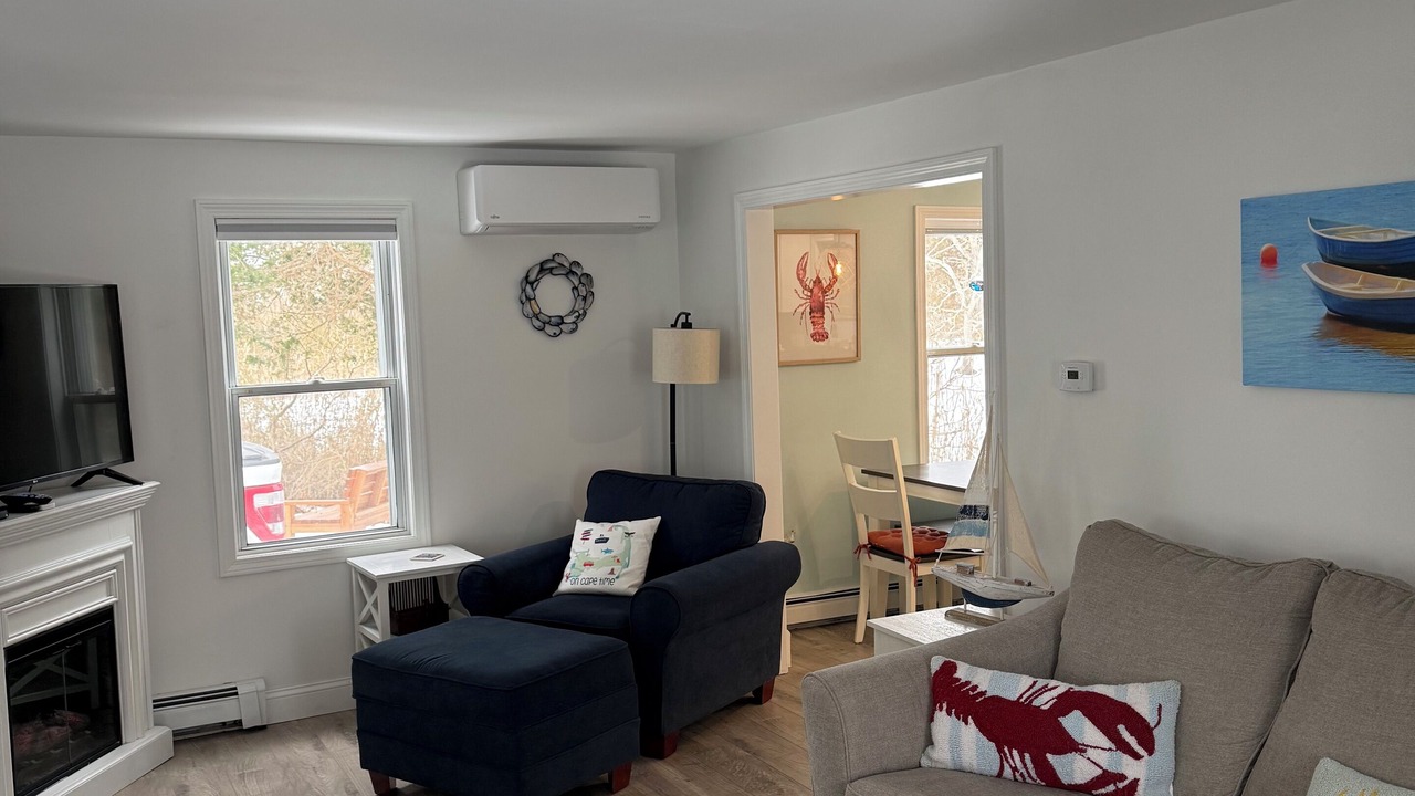 Photo of Livingroom in Pocasset