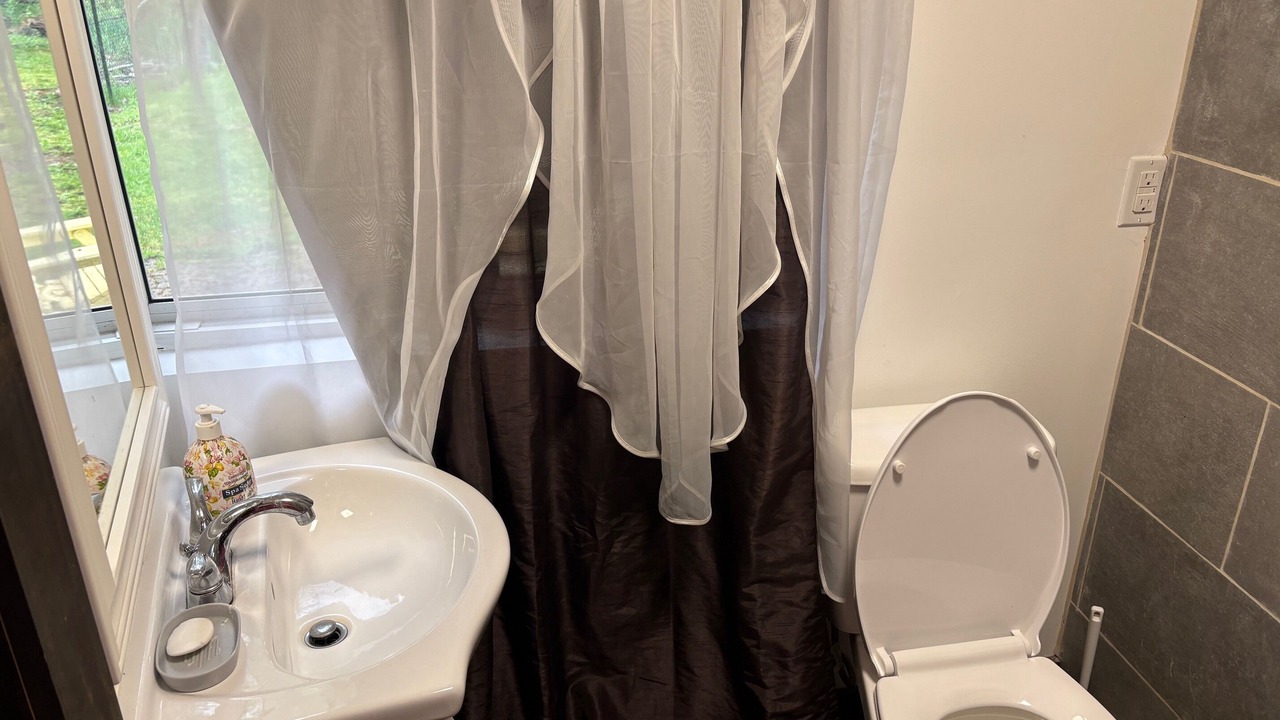 Photo of Bathroom in Balm Beach