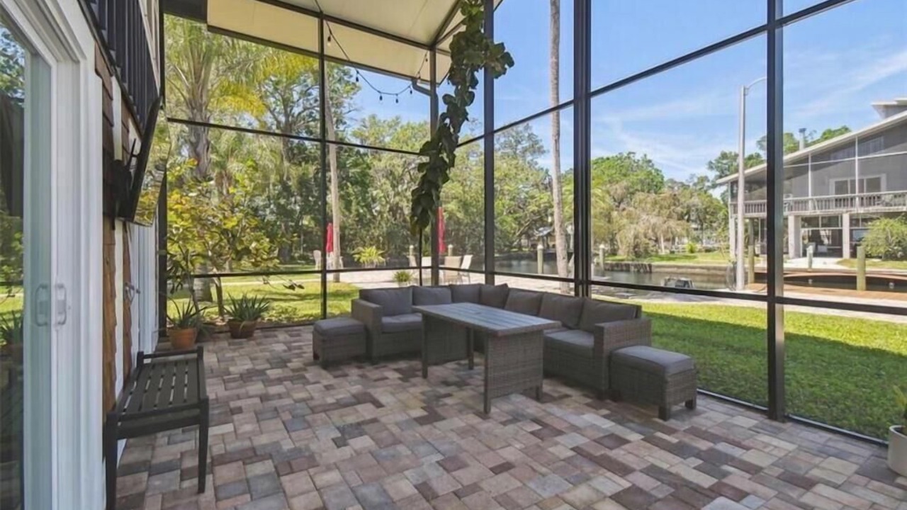 Photo of Outdoor in Weeki Wachee Gardens