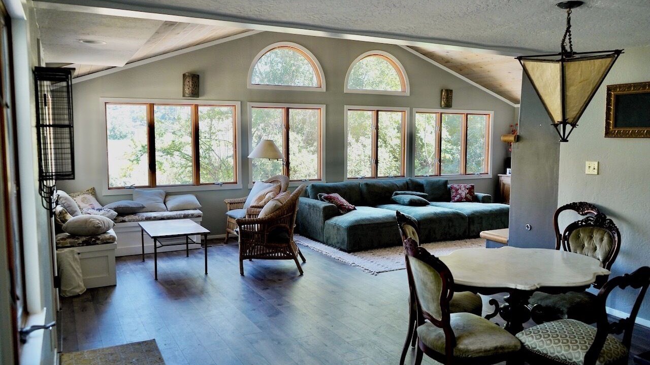 Photo of Livingroom in Calistoga