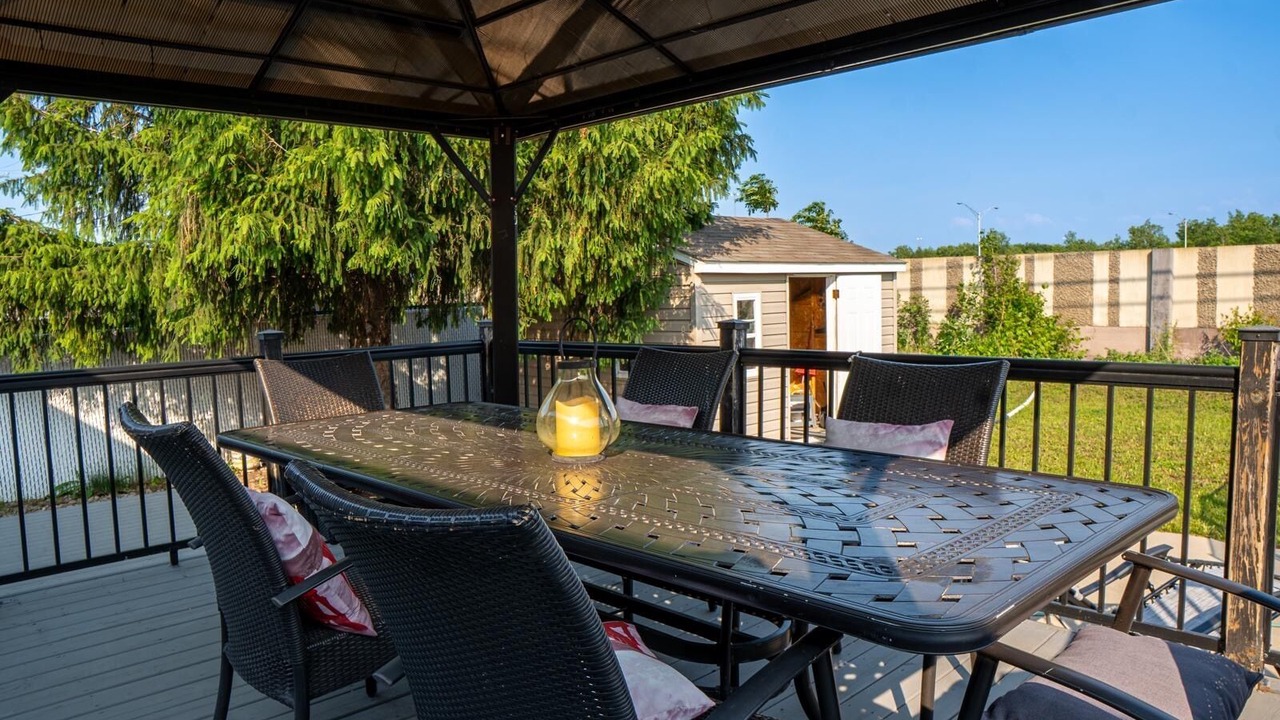 Photo of Outdoor in Laval