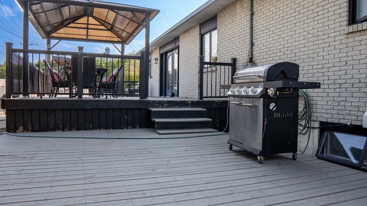 Photo of Outdoor in Laval