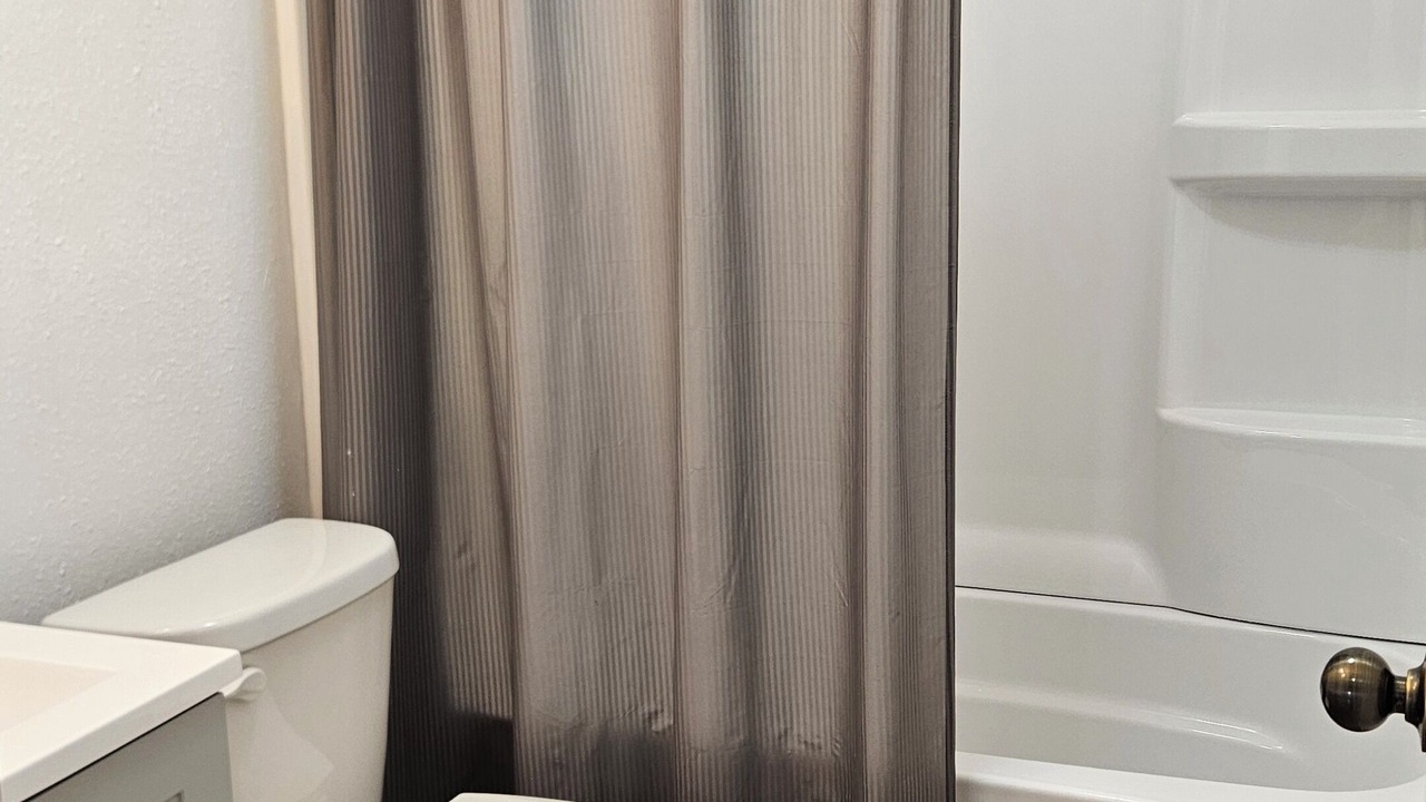 Photo of Bathroom in Indianola