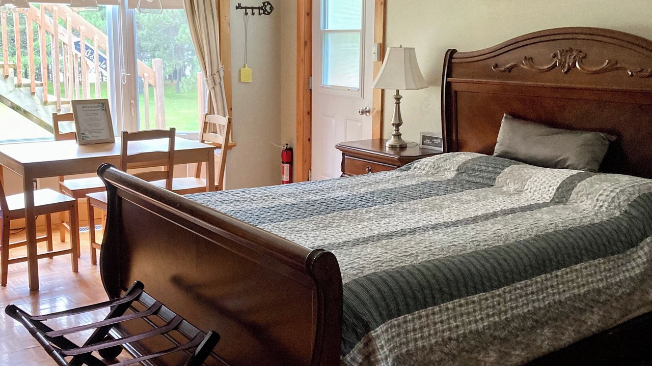 Photo of Bedroom in Frontenac