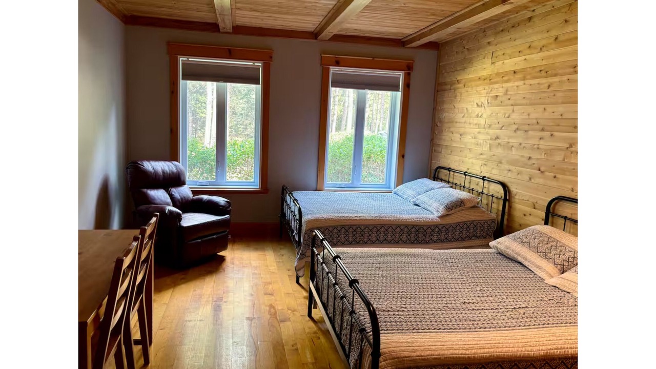 Photo of Bedroom in Frontenac