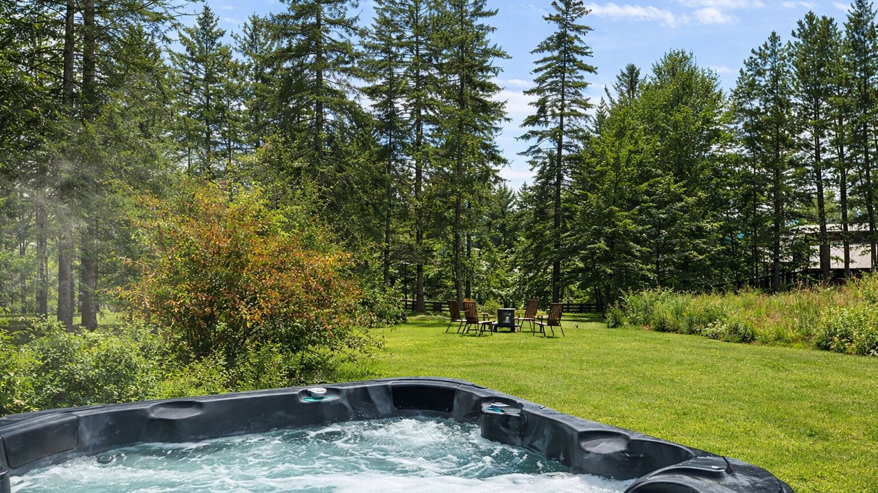 Photo of Outdoor in Frontenac