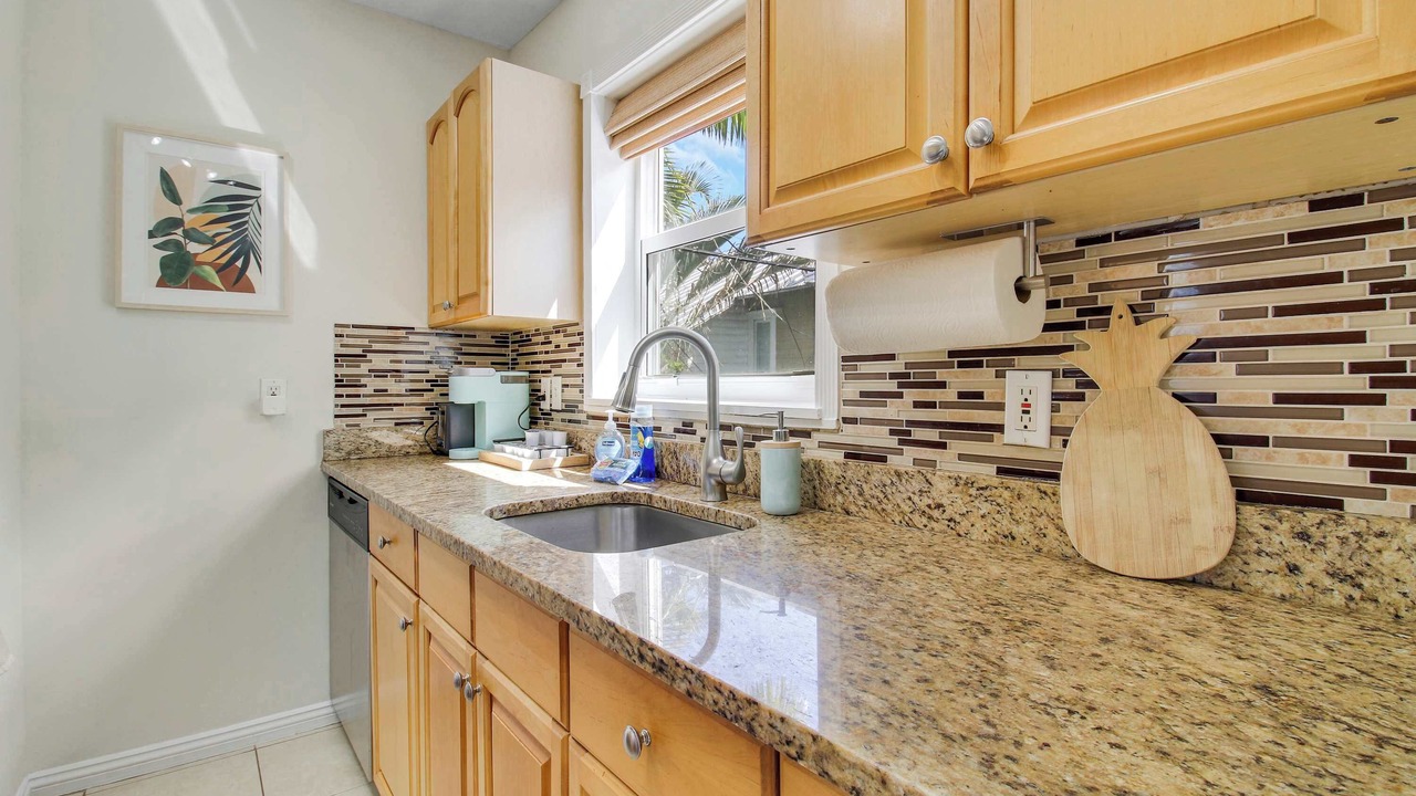 Photo of Kitchen in Flamingo Parks