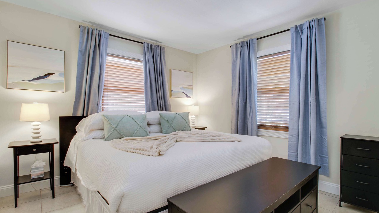 Photo of Bedroom in Flamingo Parks