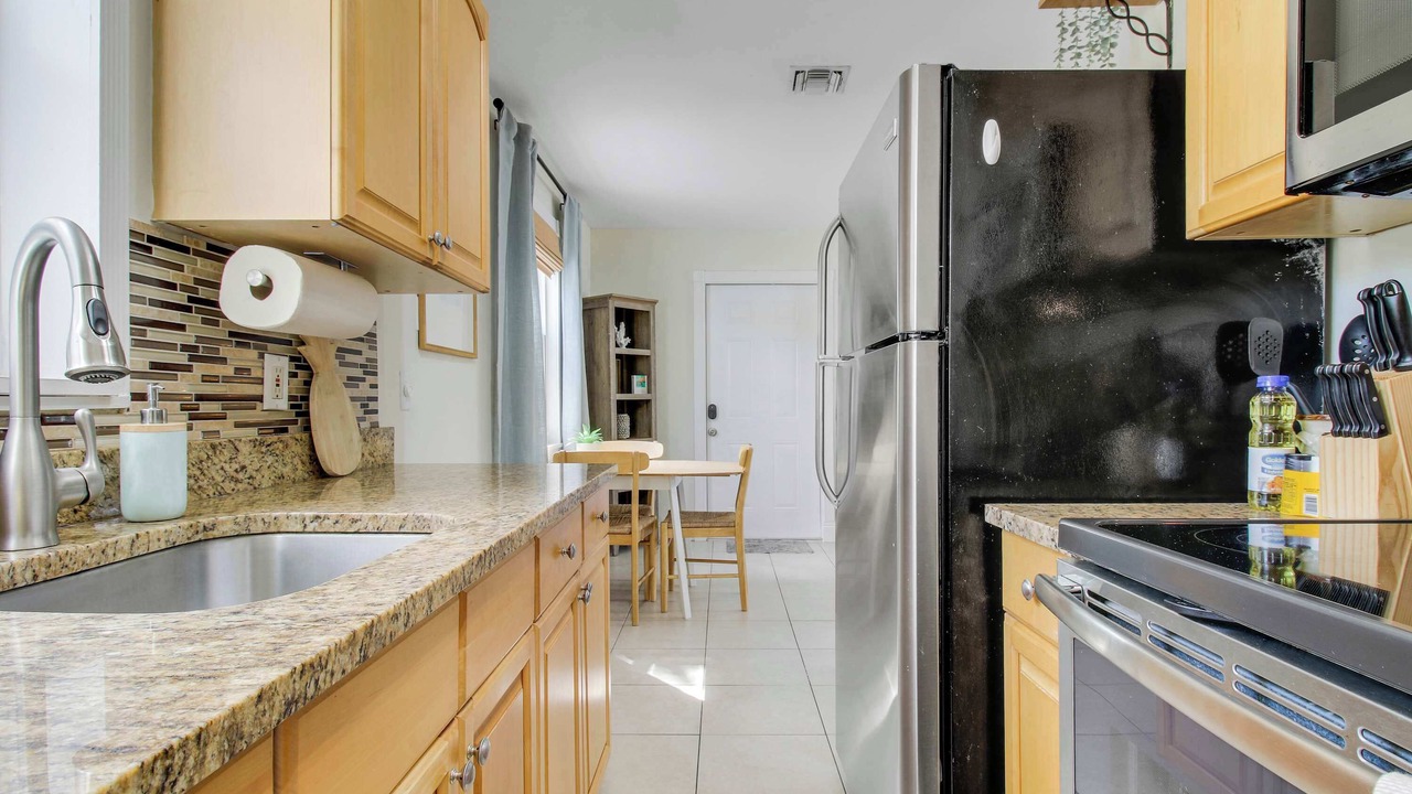 Photo of Kitchen in Flamingo Parks