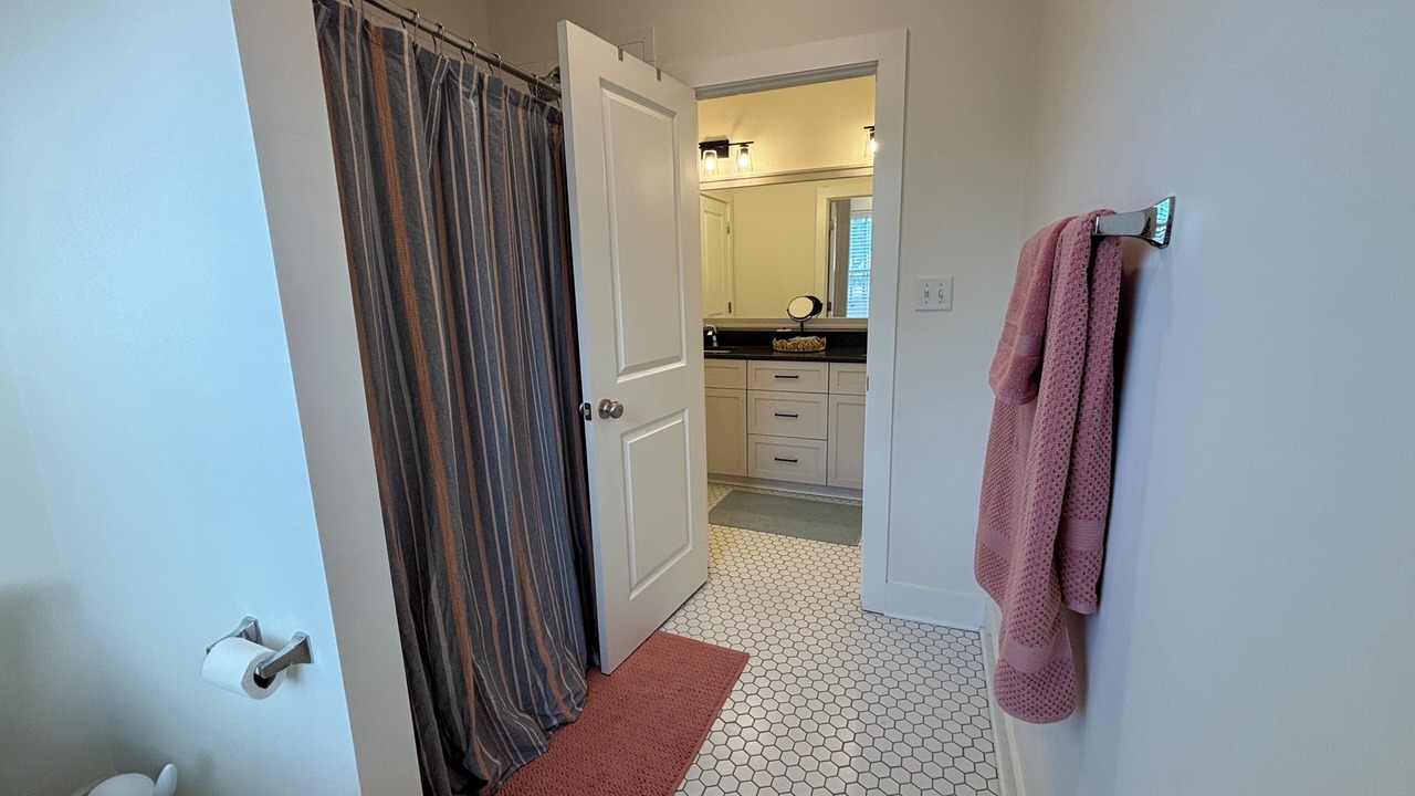 Photo of Bathroom in Riverwood Plantation